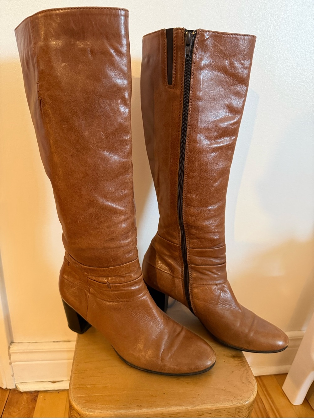 Brown Genuine Leather Knee-High Heeled Boots EU 38